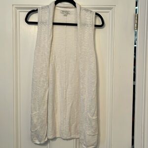 Women’s sleeveless summer cardigan